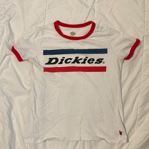 cute dickies t-shirt!